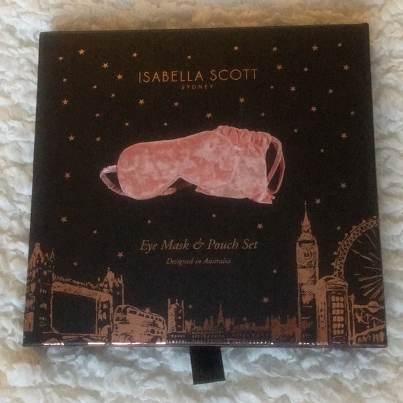 Pink Velvet Eye Mask with Drawstring Pouch - Picture 4 of 6